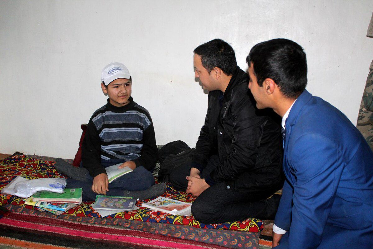 Yoshlar yetakchisi bilan ochiq uchrashuv